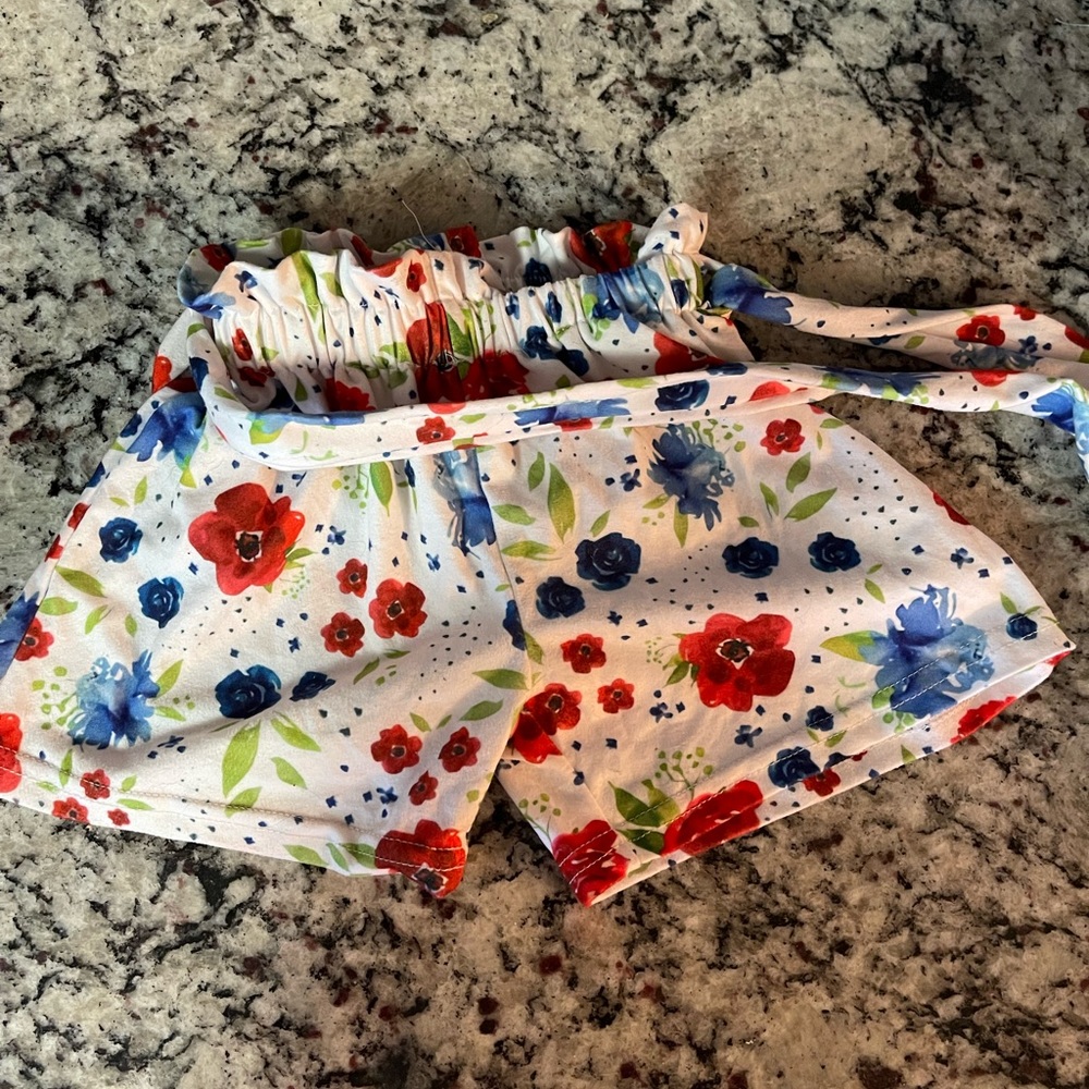 Boutique Fabric Shorts with fabric belt- floral 9M